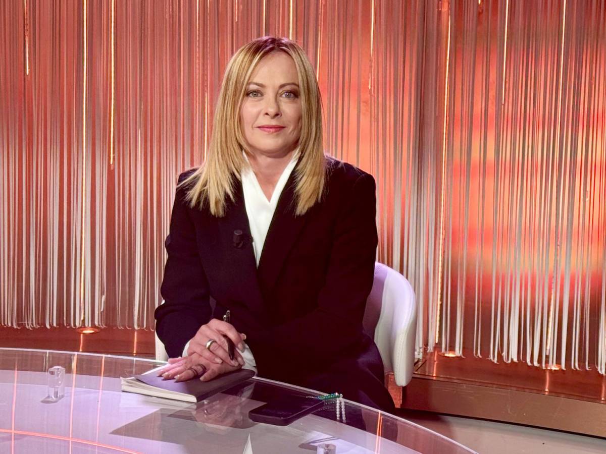 Stoccata di Meloni alla sinistra: "Non hanno le idee chiare ma sono disposti a tutto per il potere"