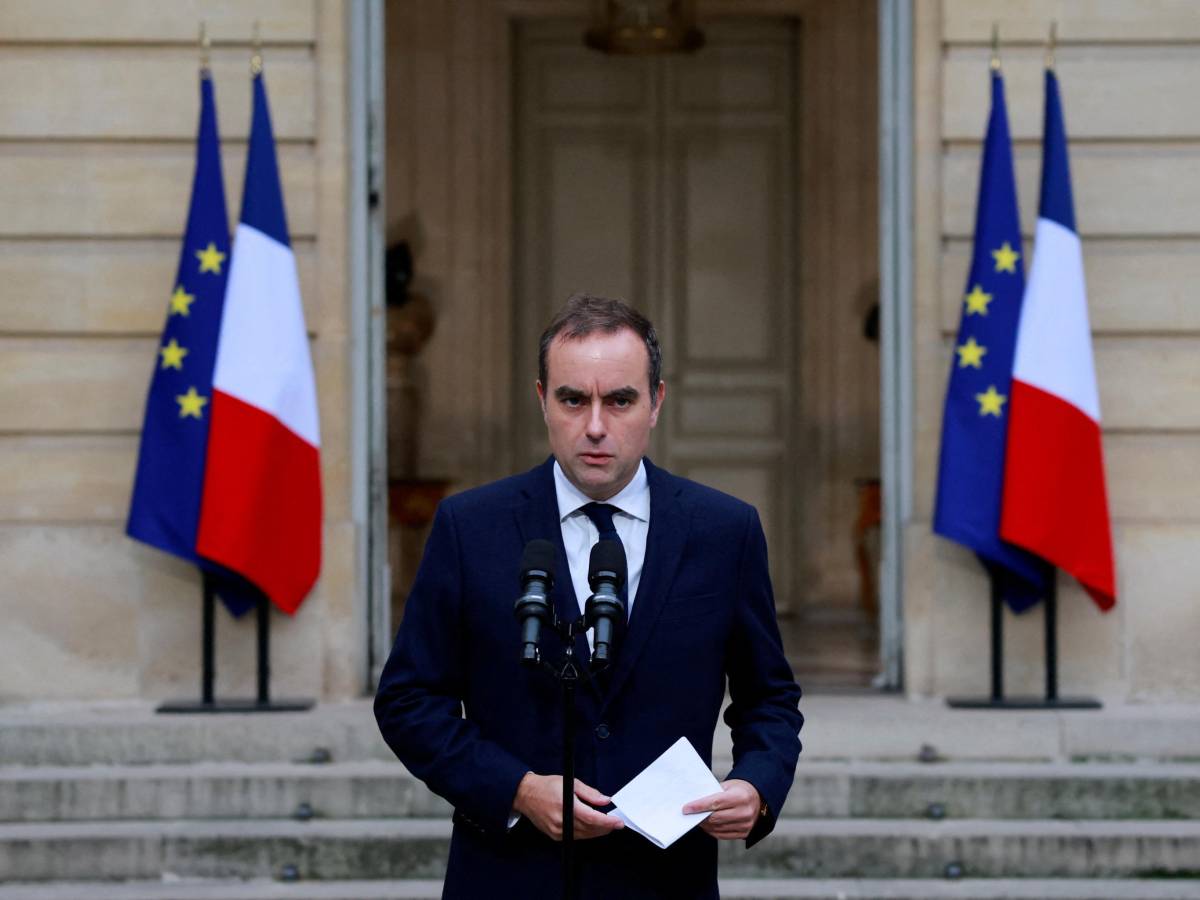 francia lecornu allontana lo scioglimento dell assemblea volont224 di salvare il bilancio