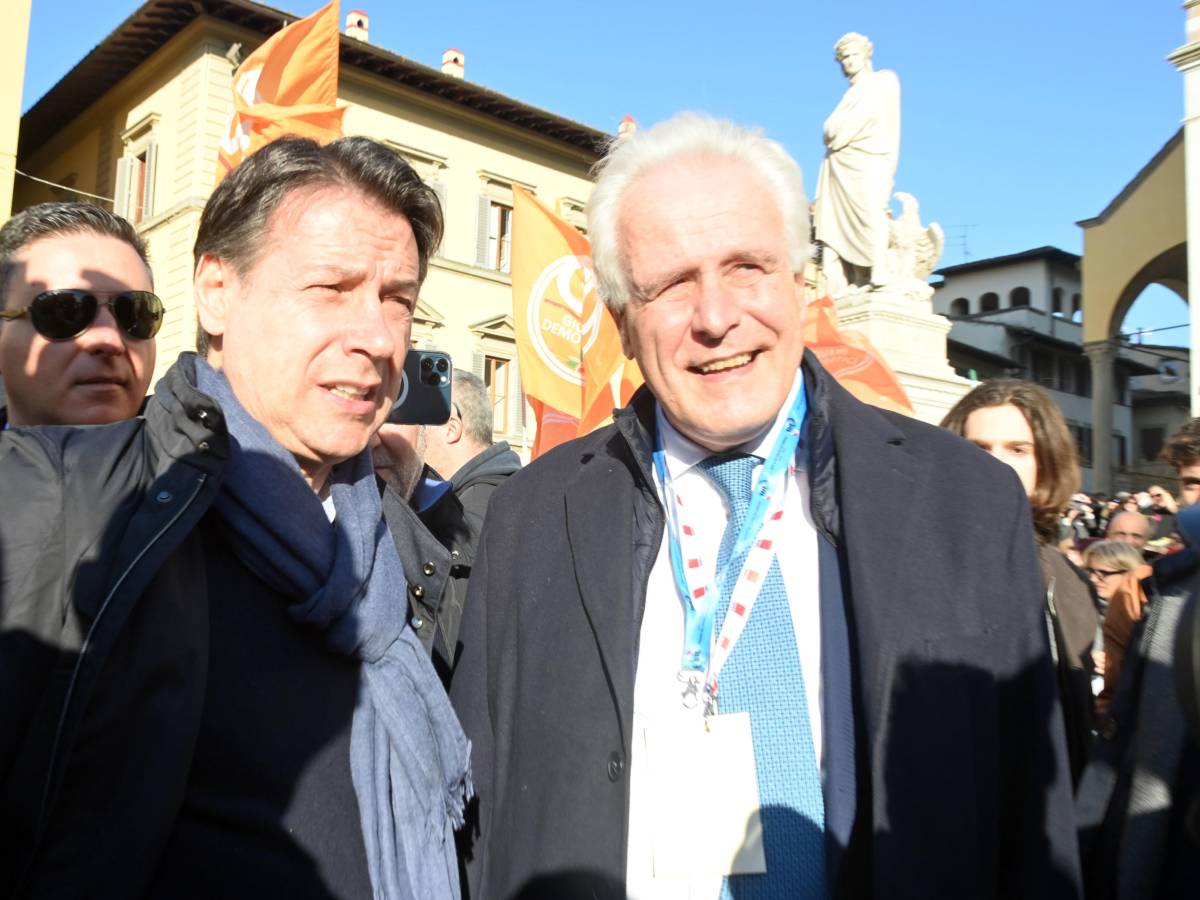 Elezioni in Toscana, Conte si stacca dal campo largo: niente chiusura di campagna con Giani