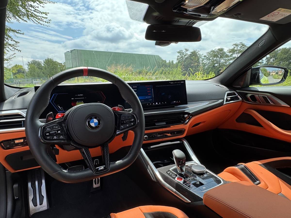 BMW M4 Competition xDrive: la gallery della sportiva bavarese  19