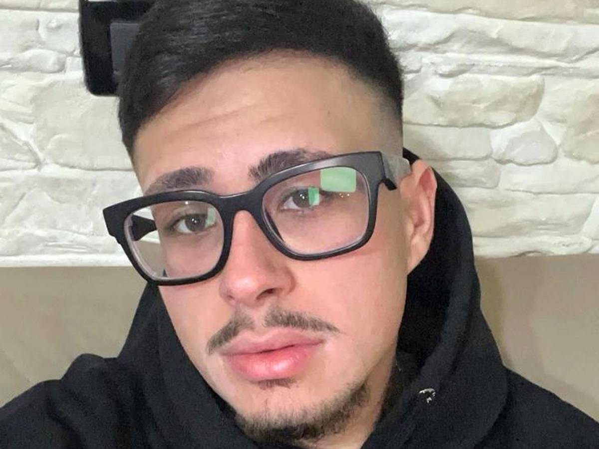 Il dolore della mamma di Paolo Taormina: "Morto da eroe tra le mie braccia" Il dolore della mamma di Paolo Taormina: "Morto da eroe tra le mie braccia"