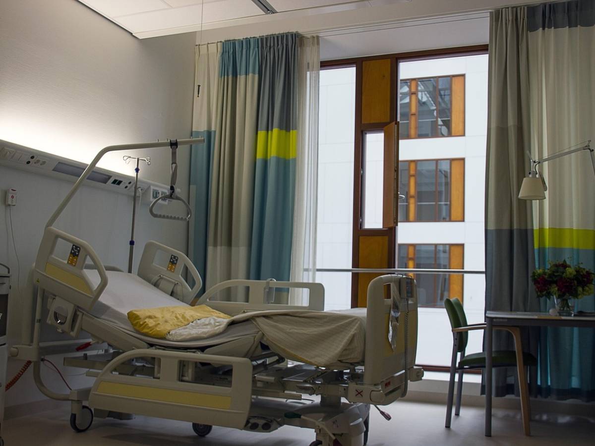 Bimbo operato al cervello, ma l