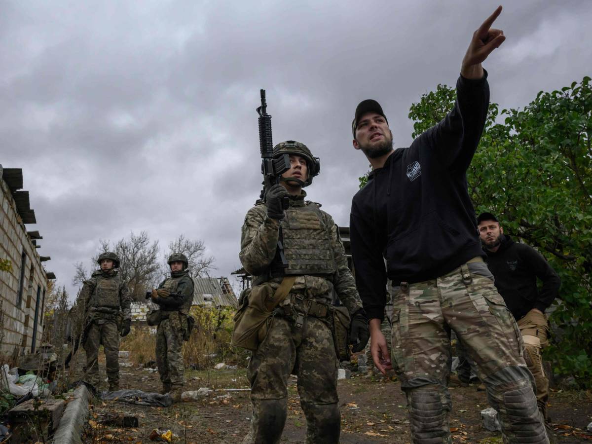 Lukashenko: "Kiev può cessare di esistere come stato". Allarme Nato: "Missili russi possono raggiungere capitali europee" Lukashenko: "Kiev può cessare di esistere come stato". Allarme Nato: "Missili russi possono raggiungere capitali europee"