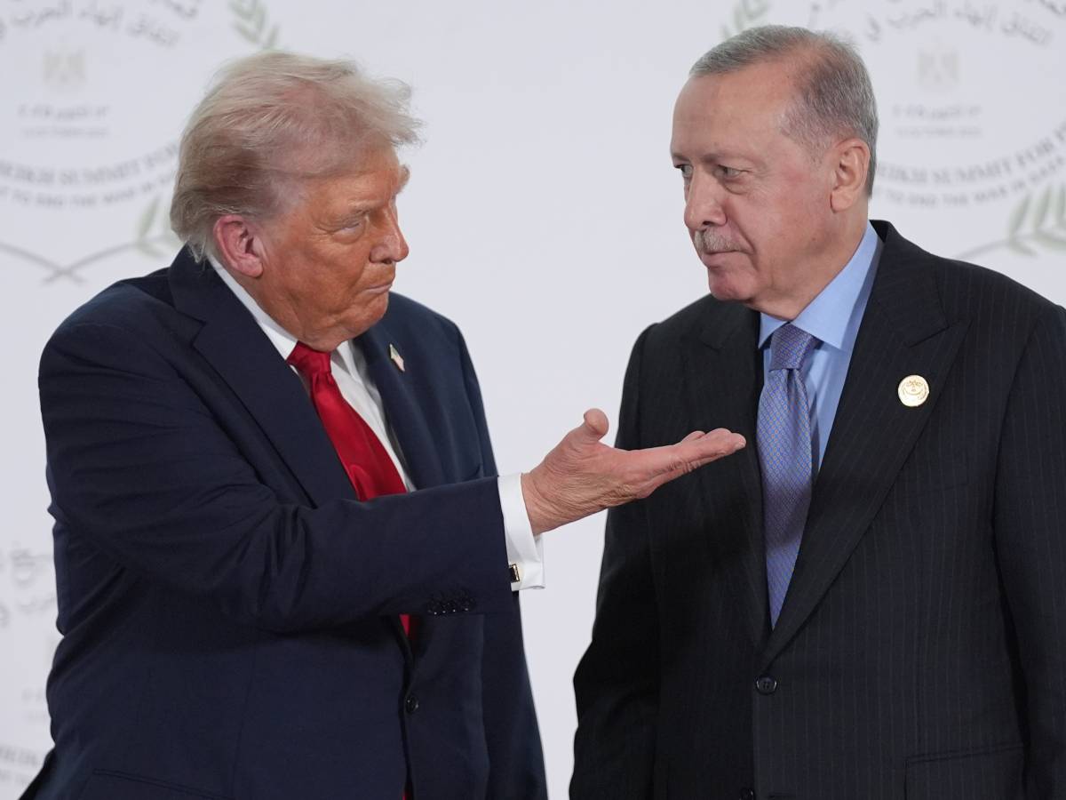 Il nuovo schema della pace. Fuori la Turchia Il nuovo schema della pace. Fuori la Turchia