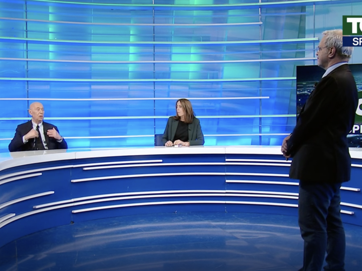 nessun ruolo invece s236 botta e risposta tra mentana e mieli sulle manifestazioni propal