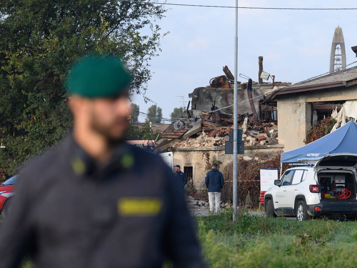 Quanto odio contro chi serve la Patria Quanto odio contro chi serve la Patria