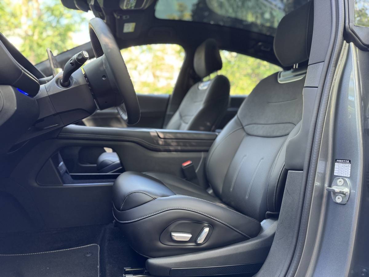Xpeng G6: la gallery del nuovo SUV elettrico cinese 17