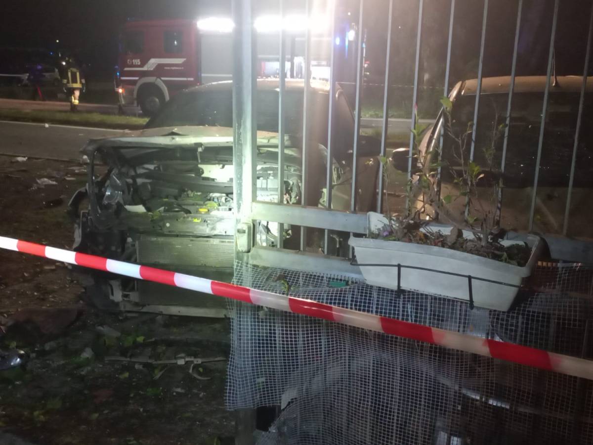 bomba sotto l auto di ranucci spunta la pista della camorra da Ilgiornale.it bomba sotto l auto di ranucci spunta la pista della camorra