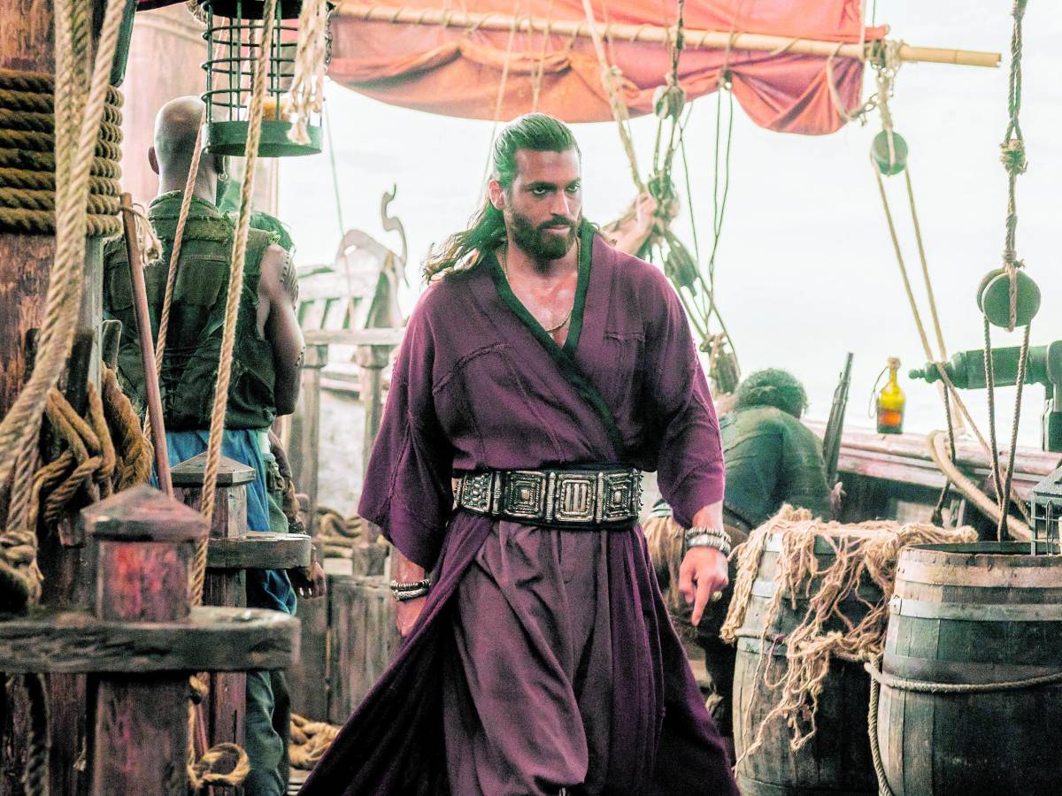 mangiavo solo tofu e legumi cos236 can yaman si 232 trasformato in sandokan da Ilgiornale.it mangiavo solo tofu e legumi cos236 can yaman si 232 trasformato in sandokan