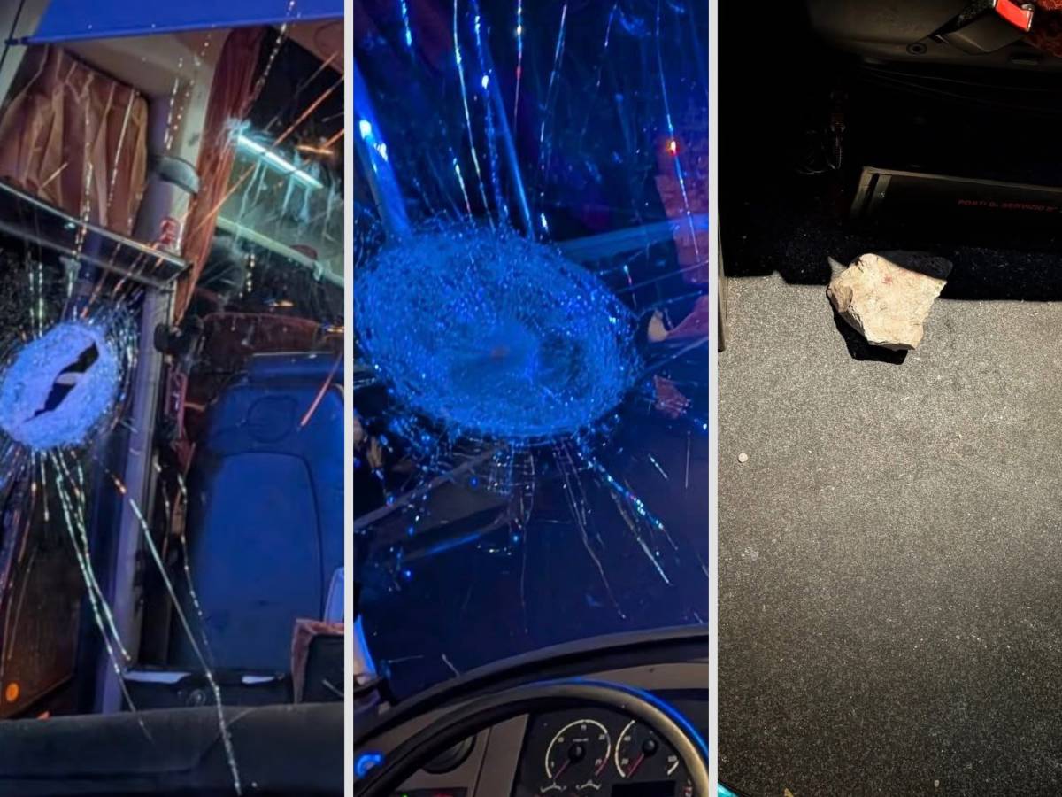 sassi contro il bus dei tifosi del pistoia basket ucciso l autista meloni inaccettabile e folle