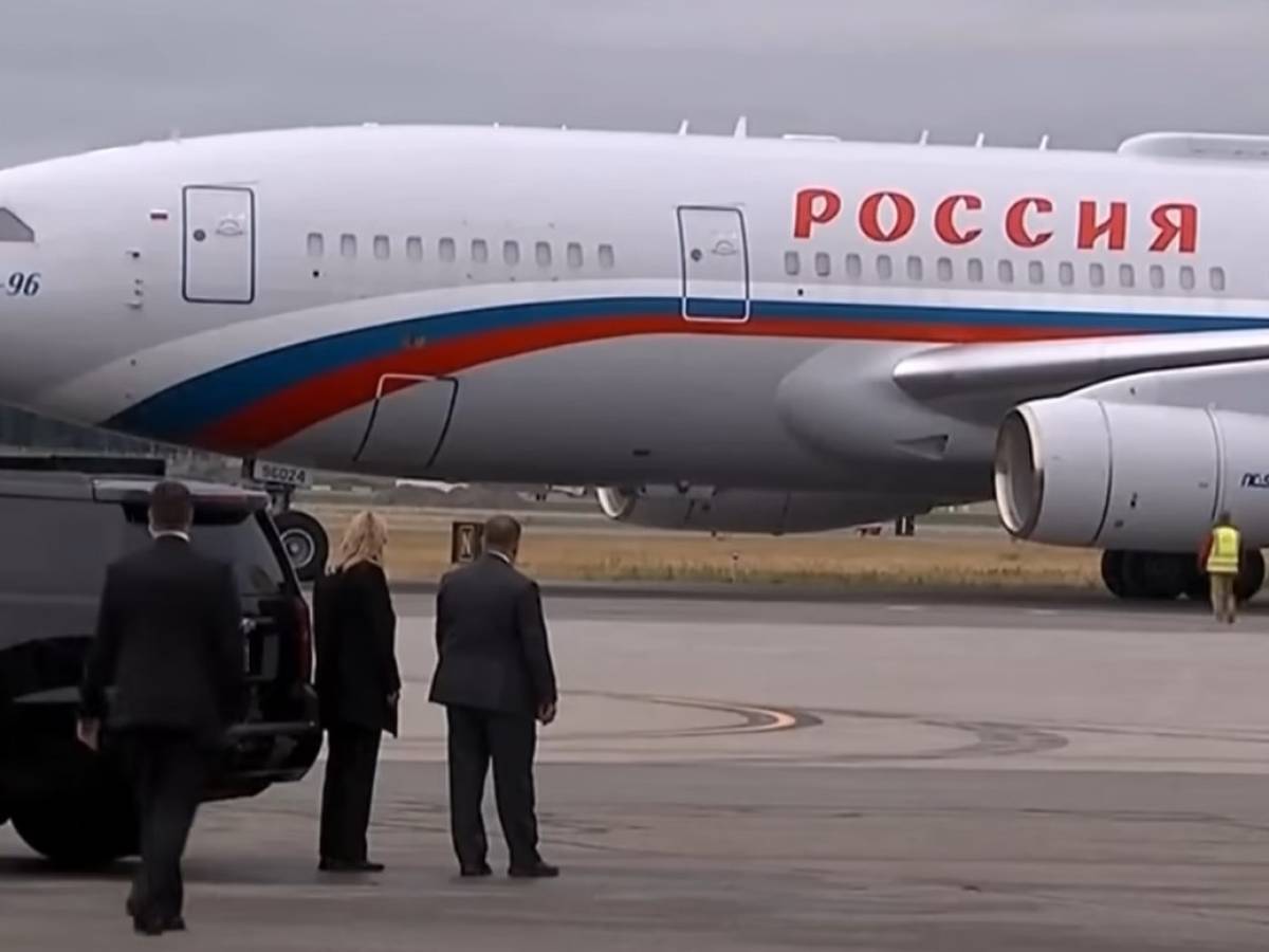 gli aerei segreti di putin piani fantasma jet di scorta rotte vietate per il volo dello zar in ungheria