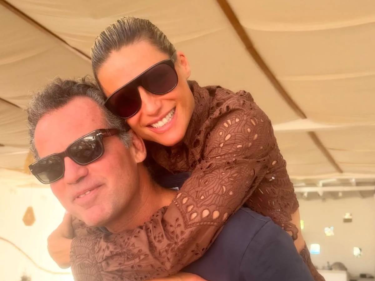 Michelle Hunziker e Nino Tronchetti Provera, è finita? "Scoppiati come un pop corn" Michelle Hunziker e Nino Tronchetti Provera, è finita? "Scoppiati come un pop corn"