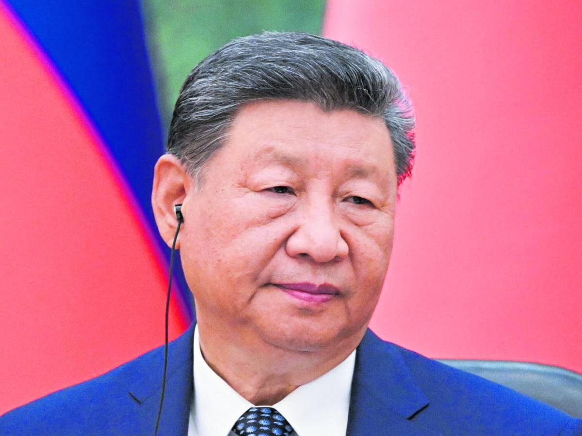 Sfida agli Stati Uniti e incubo disoccupazione. Xi riunisce (tra le purghe) il partito comunista