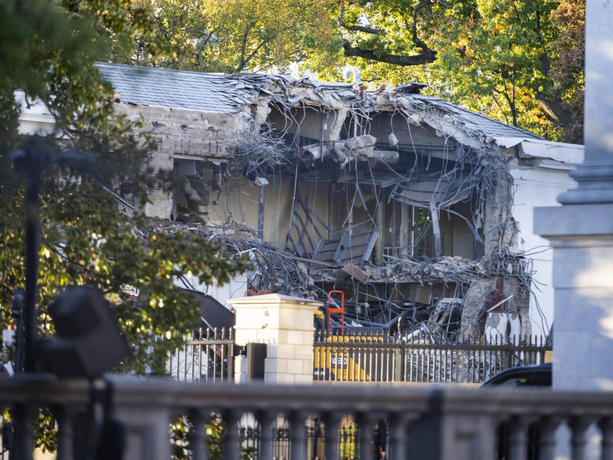 causa a trump per la sala da ballo il tycoon da un covo di sinistrorsi da Ilgiornale.it causa a trump per la sala da ballo il tycoon da un covo di sinistrorsi