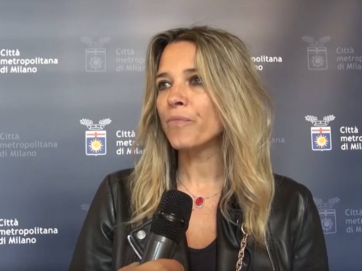 francesca barra e il furto subito in treno in cinque minuti hanno portato via il suo bracciale