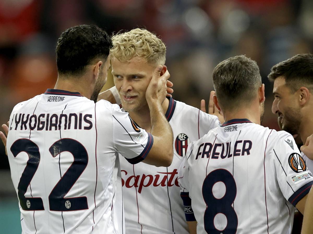 Europa League, il Bologna vince in trasferta a Bucarest: 1 2. Odgaard e Dallinga lanciano i rossoblù Europa League, il Bologna vince in trasferta a Bucarest: 1 2. Odgaard e Dallinga lanciano i rossoblù