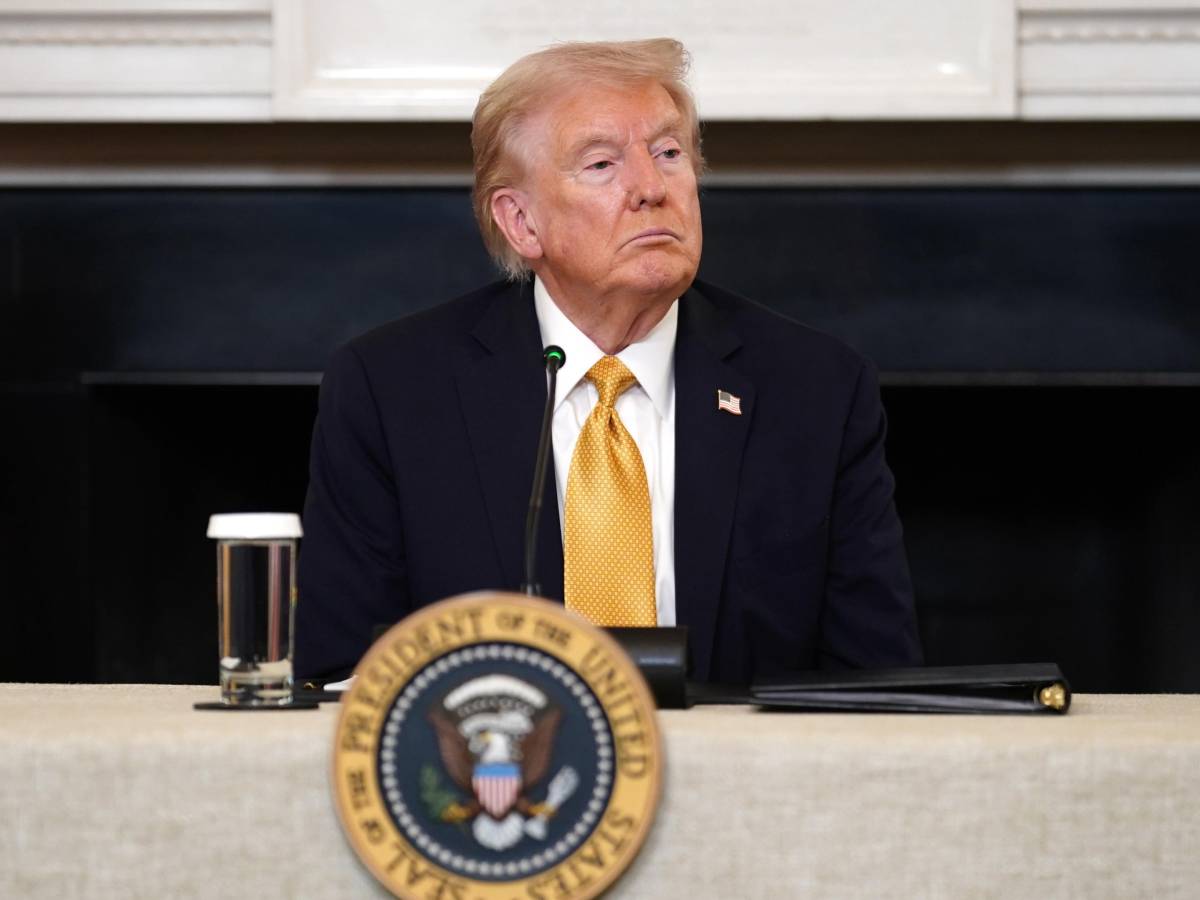 "Blitz di terra in Venezuela contro i narcos". Trump alza il tiro sulla guerra alla droga "Blitz di terra in Venezuela contro i narcos". Trump alza il tiro sulla guerra alla droga