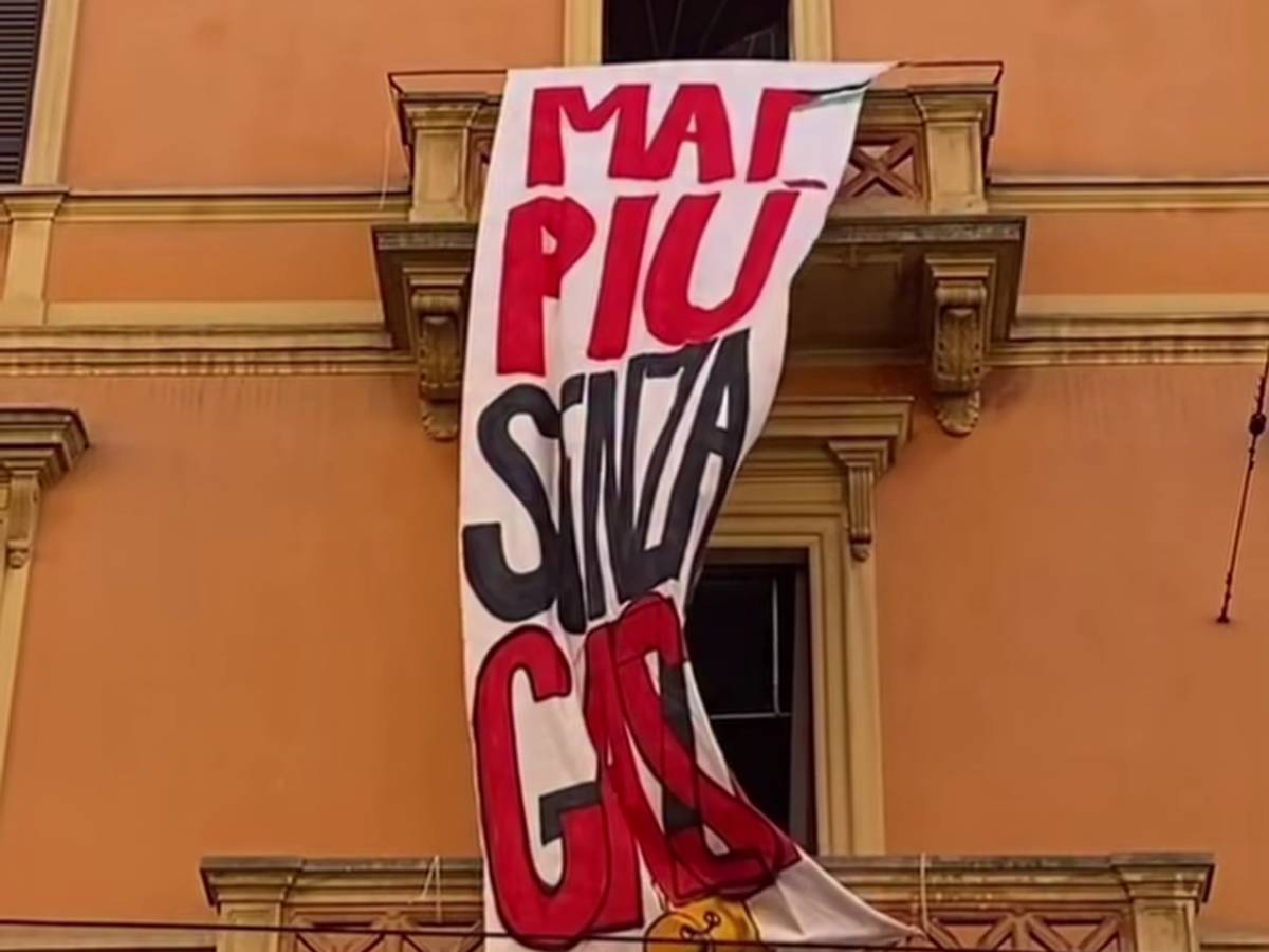 “142 persone e 72 minori”. E gli antagonisti lanciano una nuova occupazione a Bologna “142 persone e 72 minori”. E gli antagonisti lanciano una nuova occupazione a Bologna