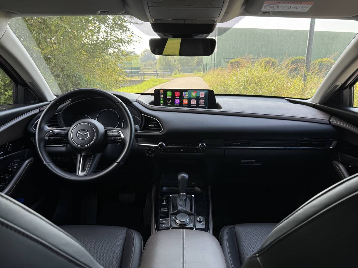 Mazda CX-30 2025: la gallery del crossover con il nuovo 2.5 ibrido 2