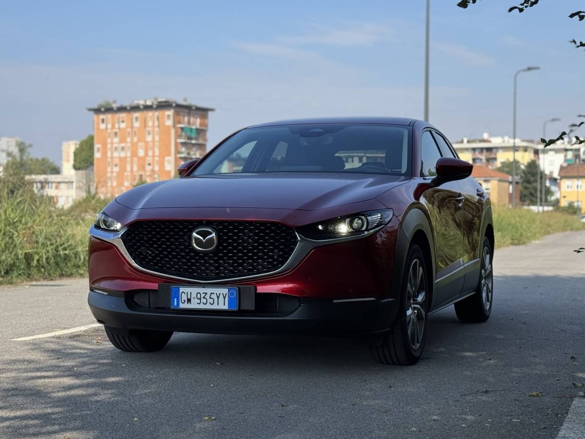 Mazda CX-30 2025: come va con il nuovo 2.5 mild-hybrid più “grande”