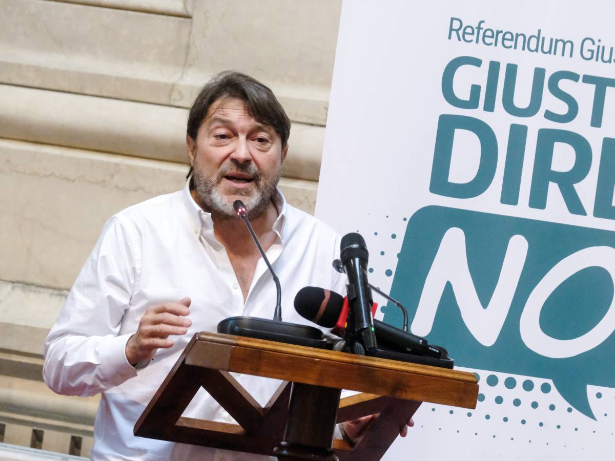 ranucci sul palco dell anm non voglio il ritiro querele contro di me da Ilgiornale.it ranucci sul palco dell anm non voglio il ritiro querele contro di me