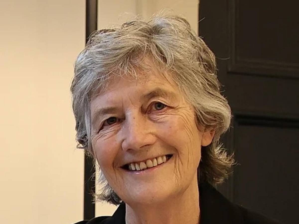 Chi è Catherine Connolly, la nuova nuova presidente (pro pal) dell Chi è Catherine Connolly, la nuova nuova presidente (pro pal) dell