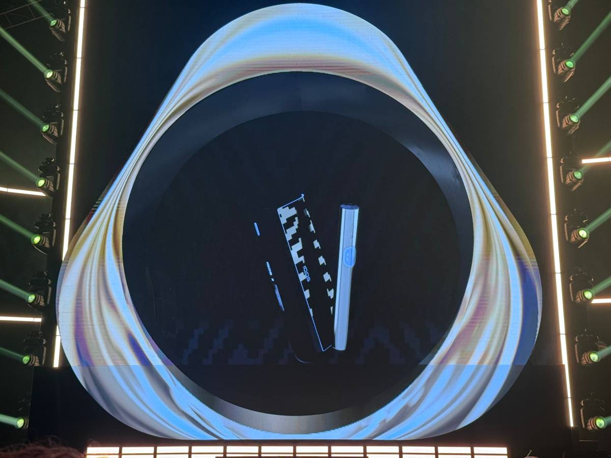 “Sensorium World”: Iqos e Seletti uniscono arte, tecnologia e design per il futuro “Sensorium World”: Iqos e Seletti uniscono arte, tecnologia e design per il futuro