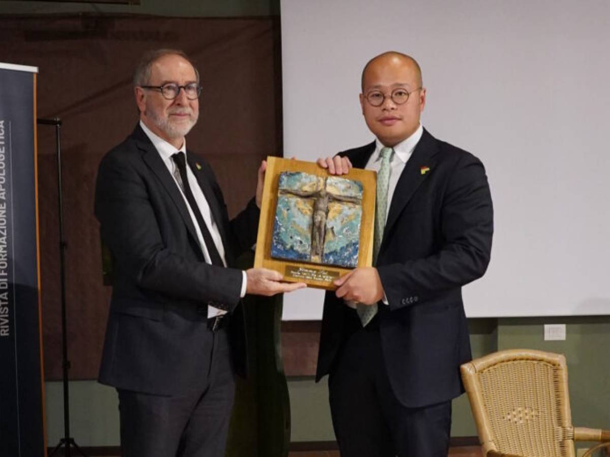 Hong Kong: premio ‘Fatti per la verità’ a Jimmy Lai, fondatore di Apple Daily Hong Kong: premio ‘Fatti per la verità’ a Jimmy Lai, fondatore di Apple Daily