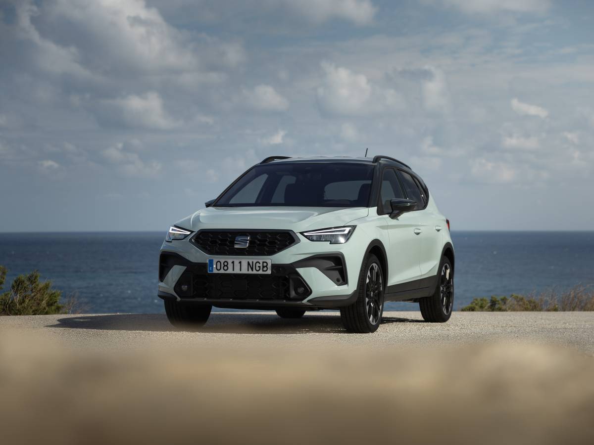nuova seat arona 2026 pi249 robusta connessa e matura