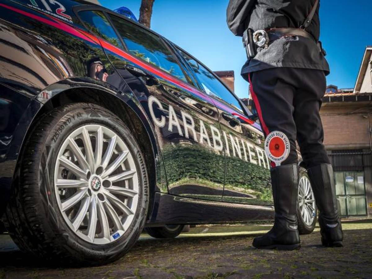 castelnuovo del garda donna uccisa a coltellate arrestato il compagno