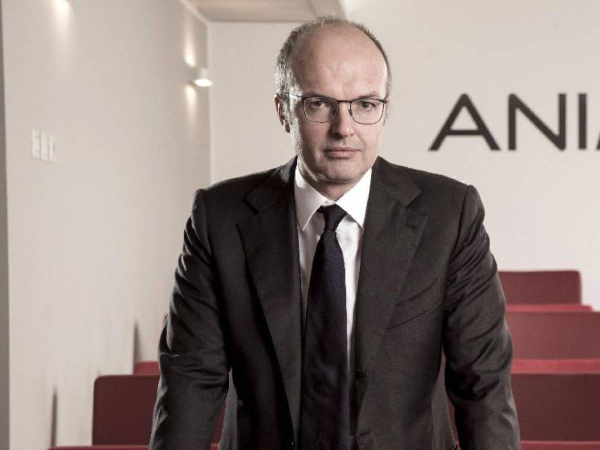 "Mediobanca da oggi inizia a scrivere un nuovo capitolo"