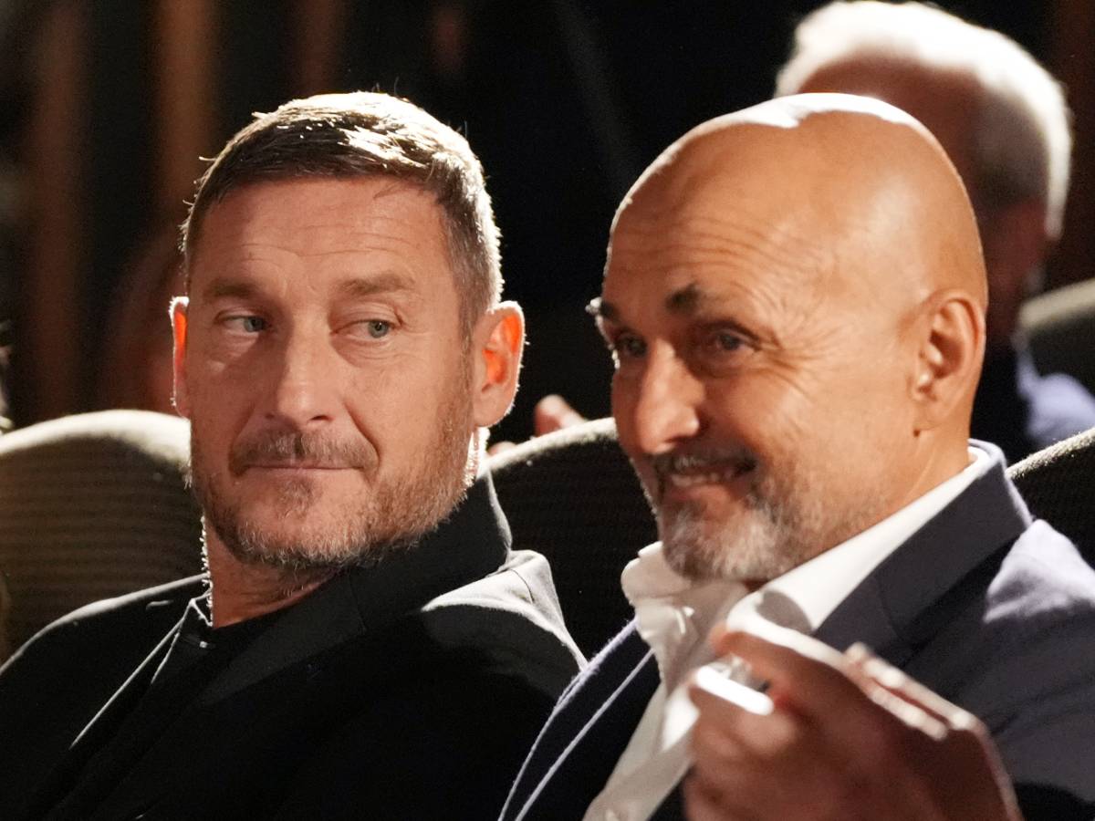 la rivalit224 tra totti e luciano finisce a tarallucci e amaro da Ilgiornale.it la rivalit224 tra totti e luciano finisce a tarallucci e amaro