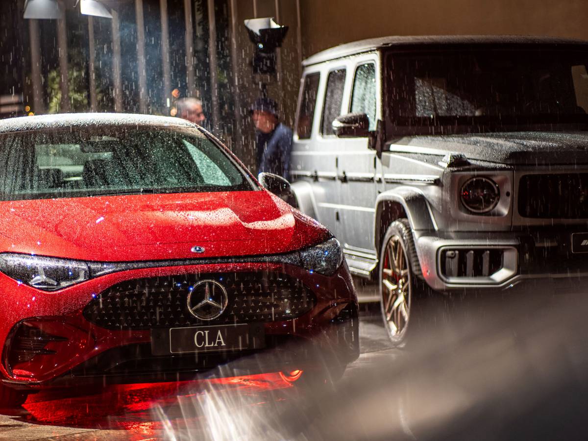 l8217offensiva mercedes benz nel mondo flotte