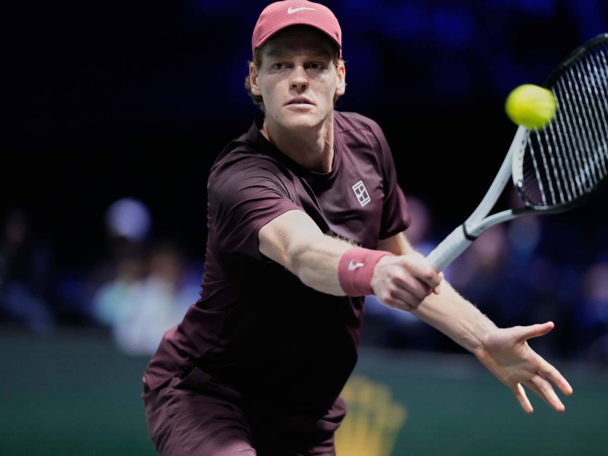 sinner 232 fantastico sconfigge shelton in due set e vola in semifinale a parigi