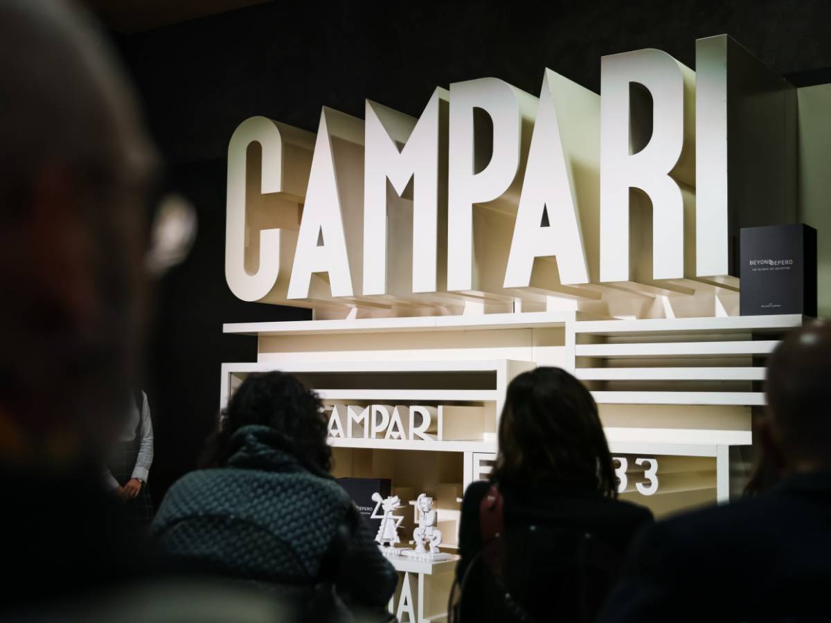 Campari, indagine per evasione fiscale: Gdf sequestra 1,2 miliardi in azioni Campari, indagine per evasione fiscale: Gdf sequestra 1,2 miliardi in azioni