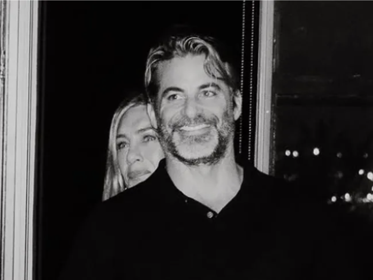 Jennifer Aniston ufficializza il nuovo amore: ecco chi è Jennifer Aniston ufficializza il nuovo amore: ecco chi è