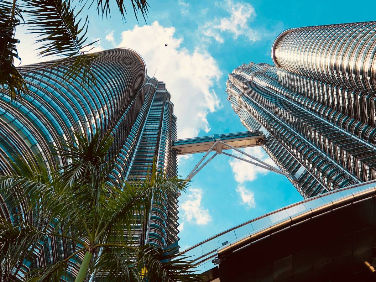 asse eni petronas per il gas asiatico da Ilgiornale.it asse eni petronas per il gas asiatico