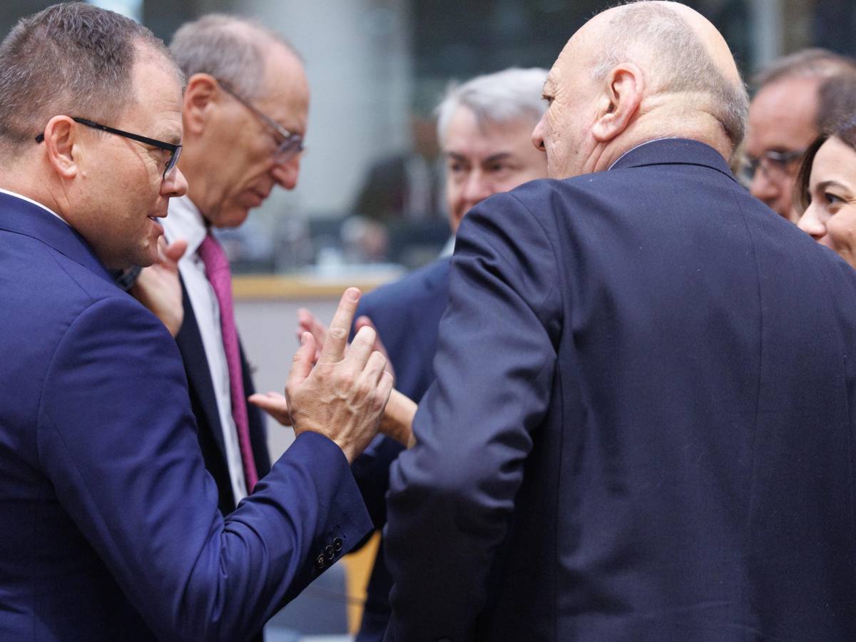 intesa sul green deal ue 90 delle emissioni al 2040 con flessibilit224 da Ilgiornale.it intesa sul green deal ue 90 delle emissioni al 2040 con flessibilit224