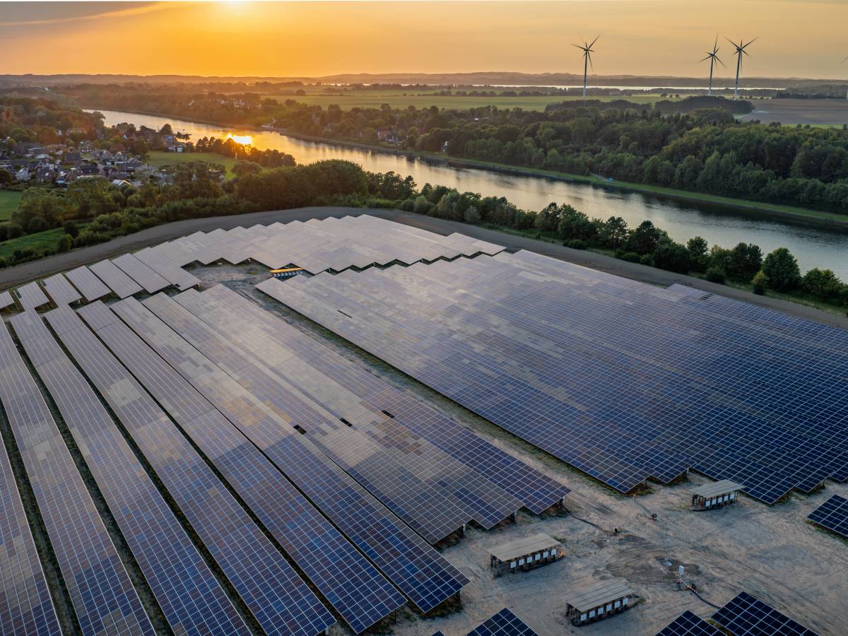 energia condivisa cittadini e territori al centro della transizione