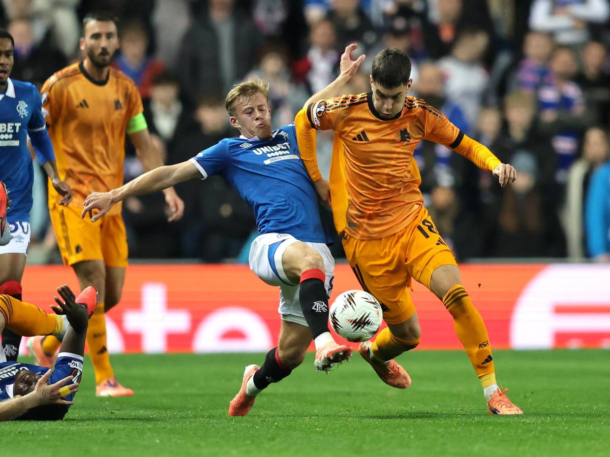 Alla Roma basta un tempo per piegare 2 0 i Rangers: in rete Soulé e Pellegrini Alla Roma basta un tempo per piegare 2 0 i Rangers: in rete Soulé e Pellegrini