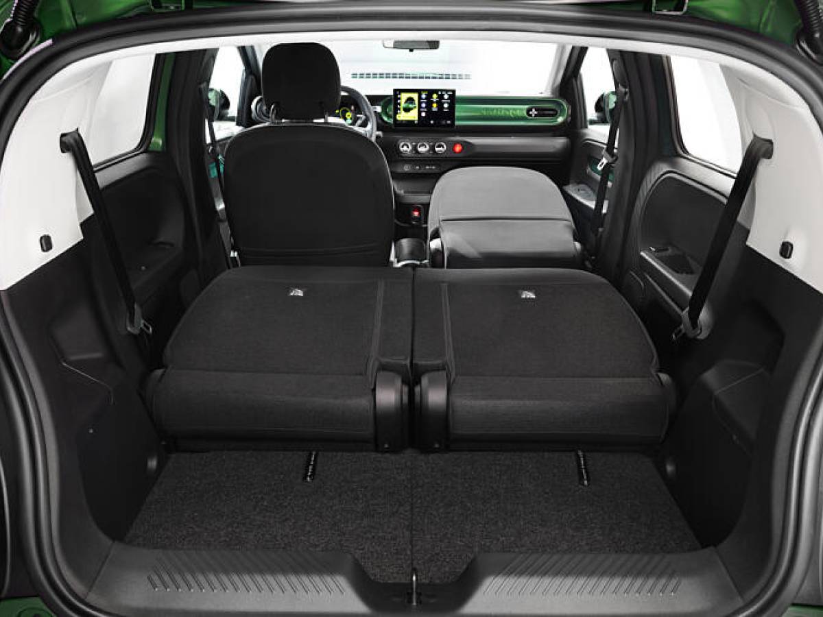 nuova renault twingo e tech 232 campione di sicurezza ben 24 adas disponibili da Ilgiornale.it nuova renault twingo e tech 232 campione di sicurezza ben 24 adas disponibili