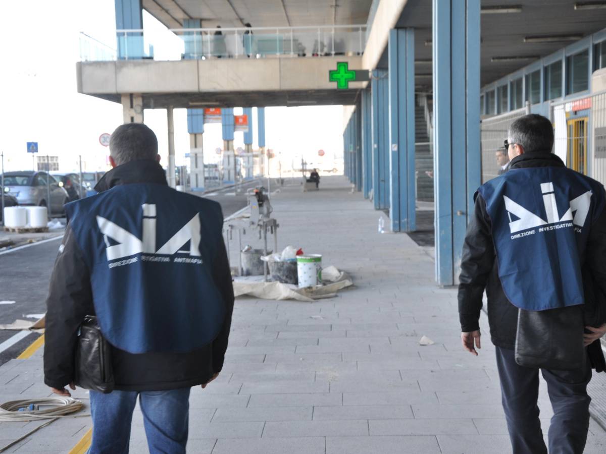 Dia e Uif avvertono: senza Sos antiriciclaggio a rischio Dia e Uif avvertono: senza Sos antiriciclaggio a rischio