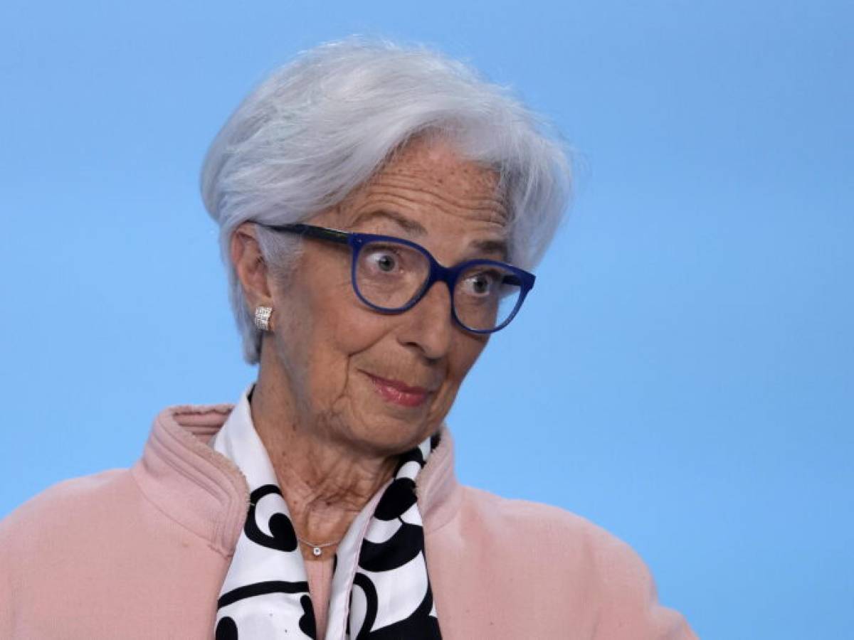 la bce non ce la dice tutta paga lagarde 726mila euro da Ilgiornale.it la bce non ce la dice tutta paga lagarde 726mila euro