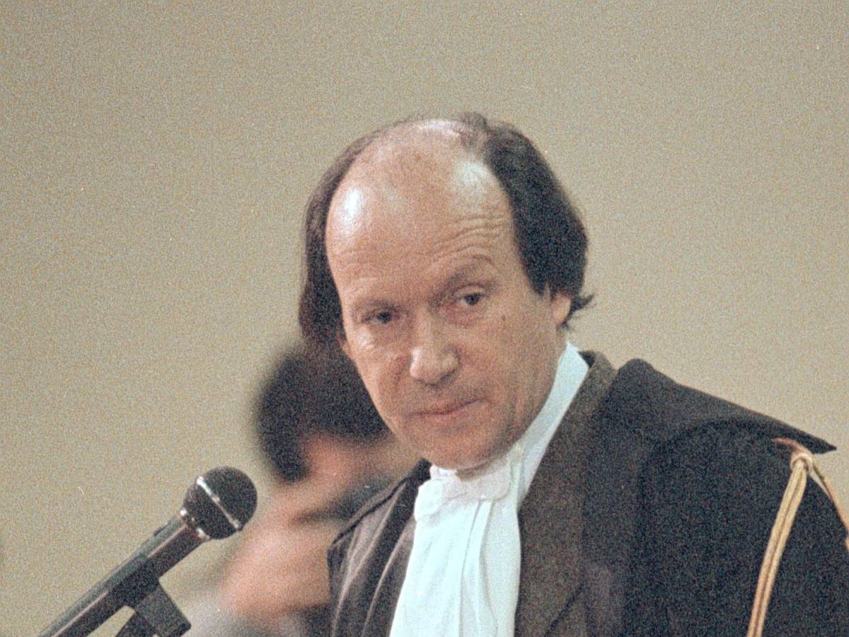 "Sì alla separazione delle carriere": un "Sì alla separazione delle carriere": un