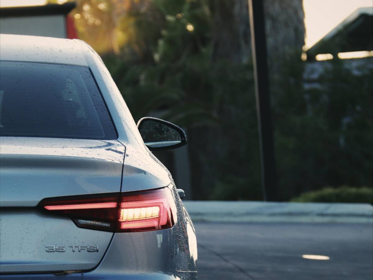 Multe fino a 30mila euro, ma non solo: ecco cosa si rischia facendo sesso in auto Multe fino a 30mila euro, ma non solo: ecco cosa si rischia facendo sesso in auto