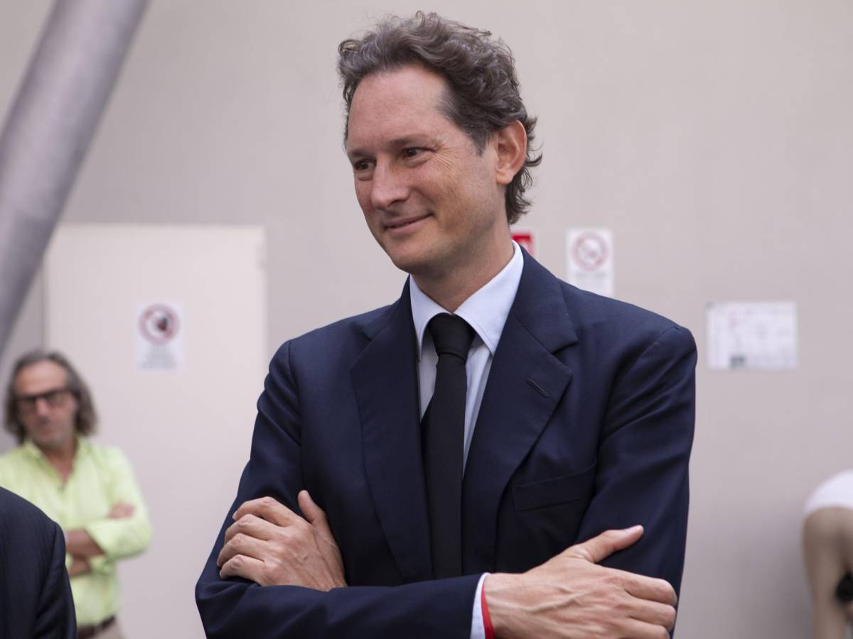 pensino a guidare e a parlare meno il duro attacco di john elkann ai piloti ferrari da Ilgiornale.it pensino a guidare e a parlare meno il duro attacco di john elkann ai piloti ferrari