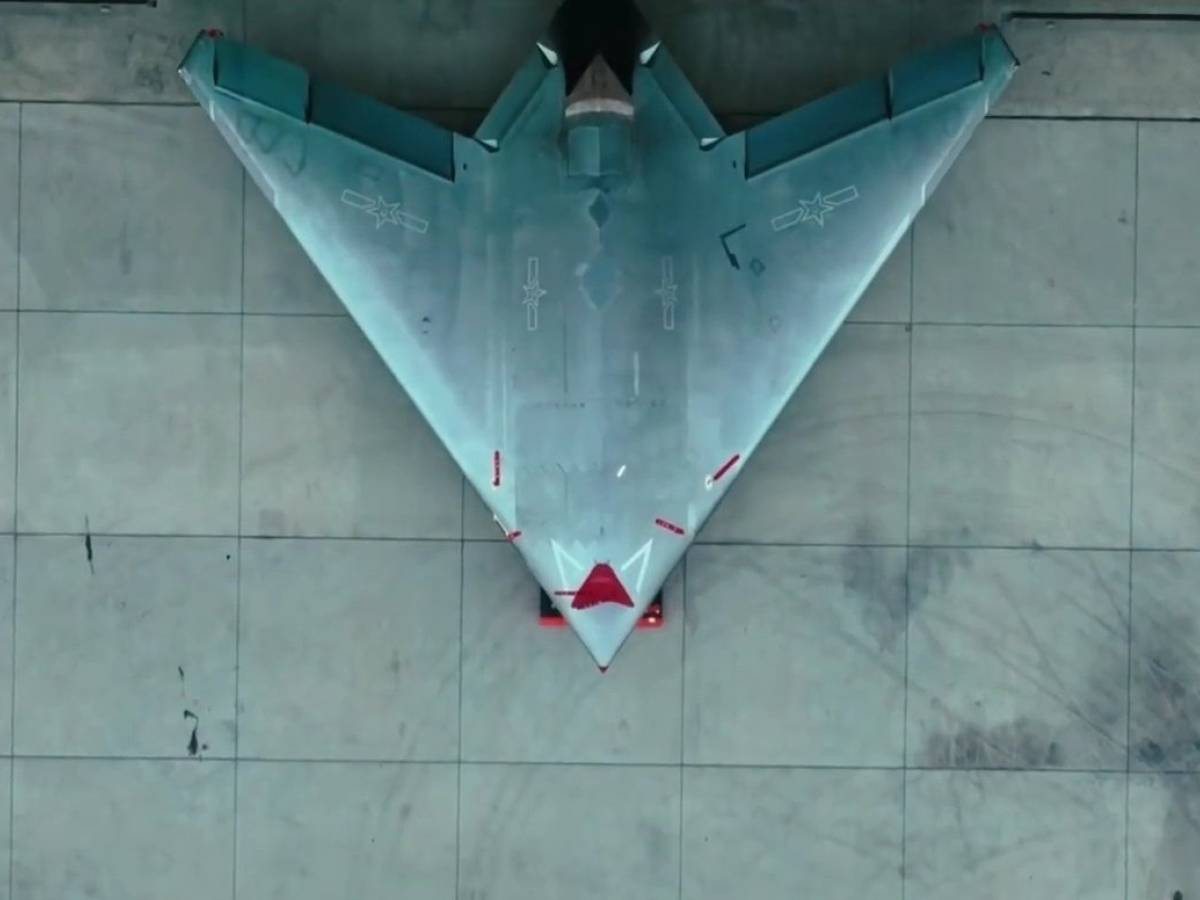 Drone stealth in azione: ecco come funziona il nuovo GJ 11 cinese Drone stealth in azione: ecco come funziona il nuovo GJ 11 cinese