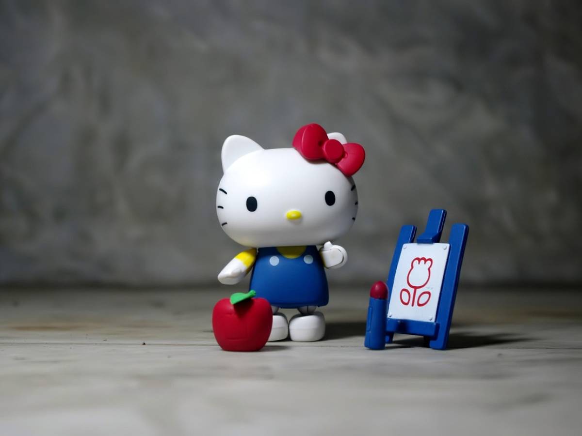 Un cranio umano rinvenuto nel peluche di Hello Kitty: "Un fantasma mi perseguita" Un cranio umano rinvenuto nel peluche di Hello Kitty: "Un fantasma mi perseguita"
