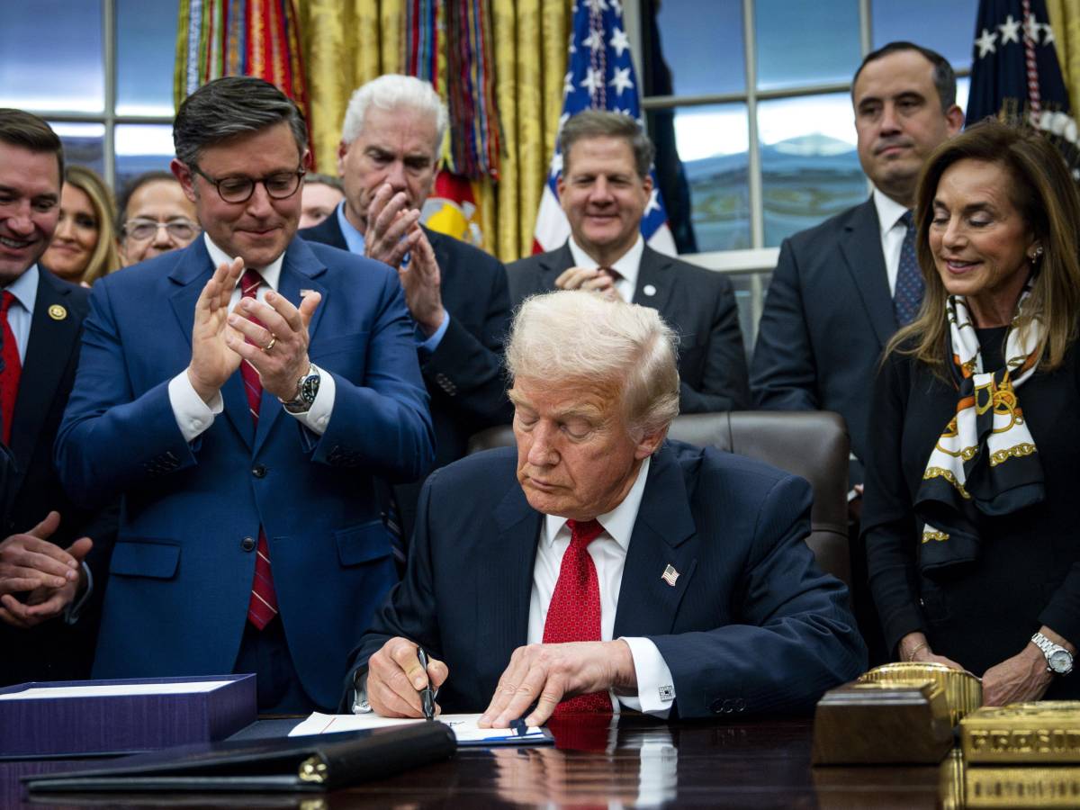 La Camera Usa approva la fine dello shutdown. Trump: "Non si ripeta più"