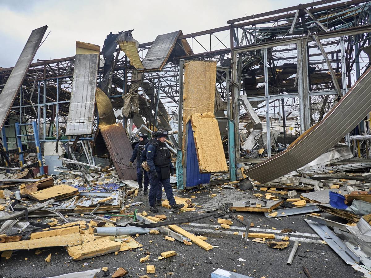 kiev nessuna resa a pokrovsk caos corruzione via due ministri da Ilgiornale.it kiev nessuna resa a pokrovsk caos corruzione via due ministri